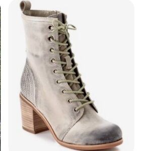 Seychelles Could Be Lace Up Mid Calf Boots in Mushroom Size 8